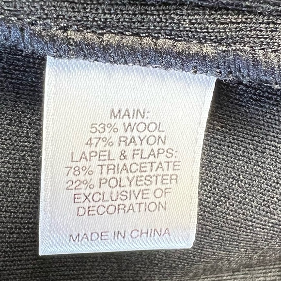 St John Knit Black Jewel Embellished Jacket, Size 8 - Picture 13 of 14